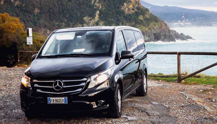 Car rental services with driver in Tuscany